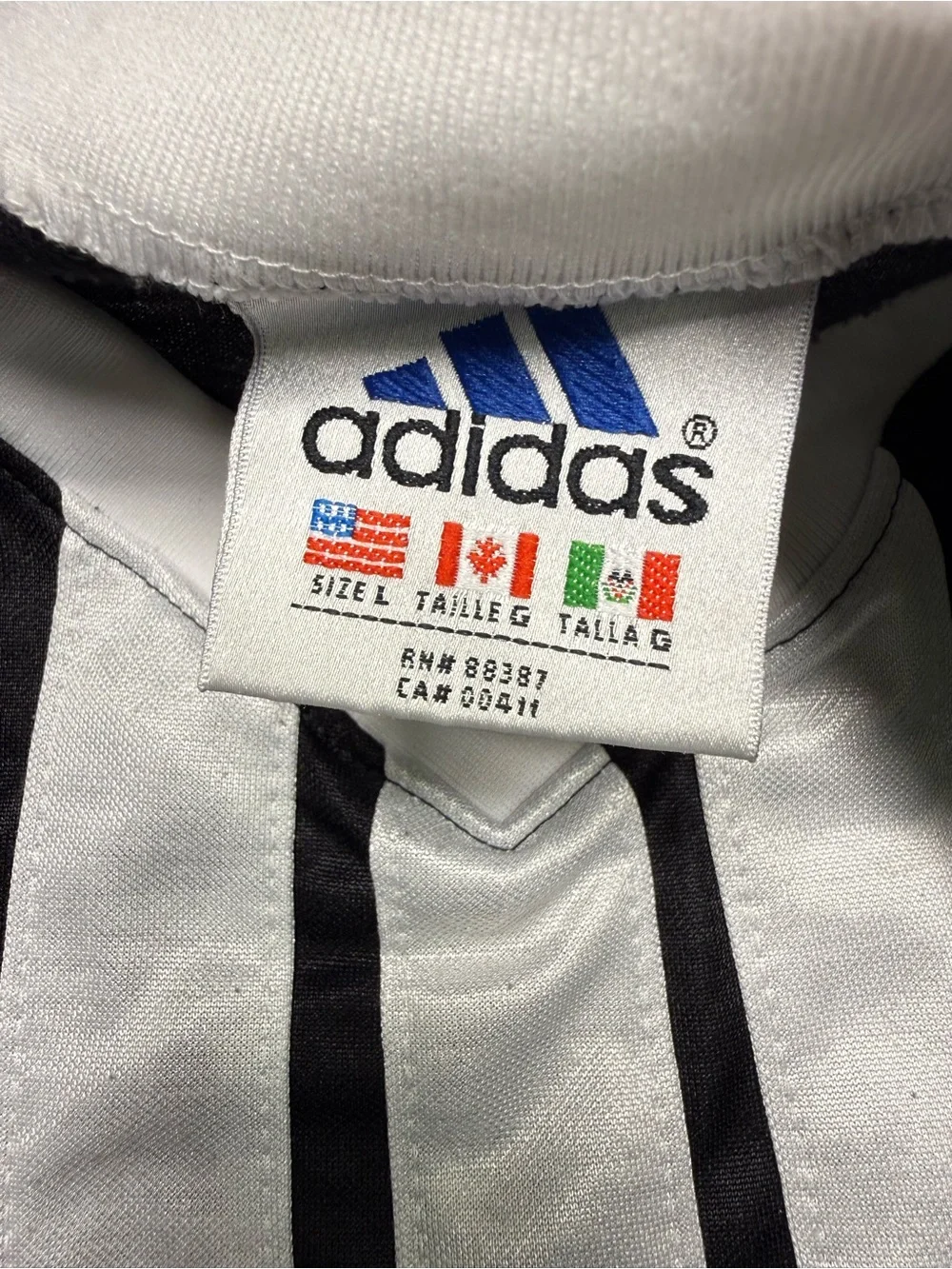 Vintage Adidas Shirt Long Sleeve Soccer Jersey Men’s Large Made In USA Black